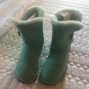 RARE Tiffany blue UGG boots